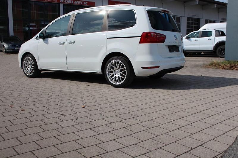 Gebraucht Seat Alhambra Style 177 PS (130 kW) 2014 Weiß Van / Kleinbus