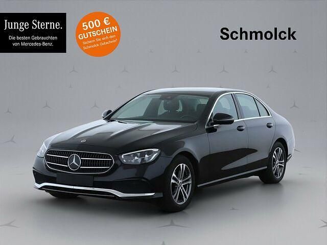Schwarz Gebraucht 2023 Mercedes E200 Avantgarde Limousine | 41.900 € (Fairer Preis) - Bild 1/2