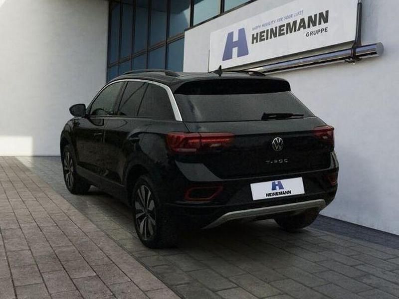 Gebraucht VW T-Roc Move 110 PS (80 kW) 2023 Deep black perleffekt SUV