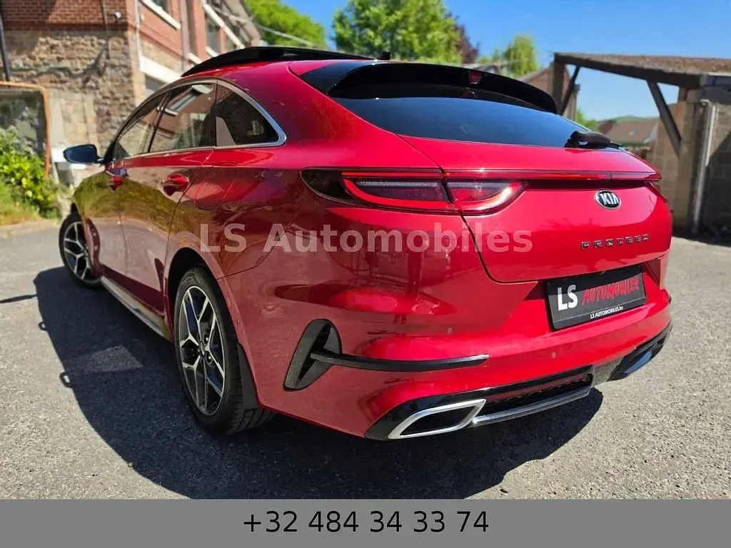 Second-hand Kia ProCeed GT GT-Line 140 CP (102 kW) 2019 Roșu Hatchback