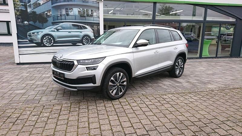Gebraucht Skoda Kodiaq Tour 150 PS (110 kW) 2022 Silber SUV