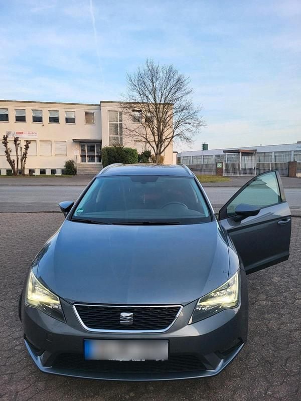 Gebraucht Seat Leon 150 PS (110 kW) 2017 Silber Kombi