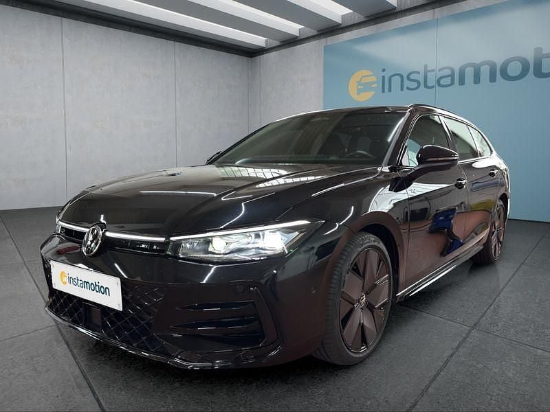 Schwarz Gebraucht 2024 VW Passat Kombi | 44.499 € (Fairer Preis) - Bild 1/4