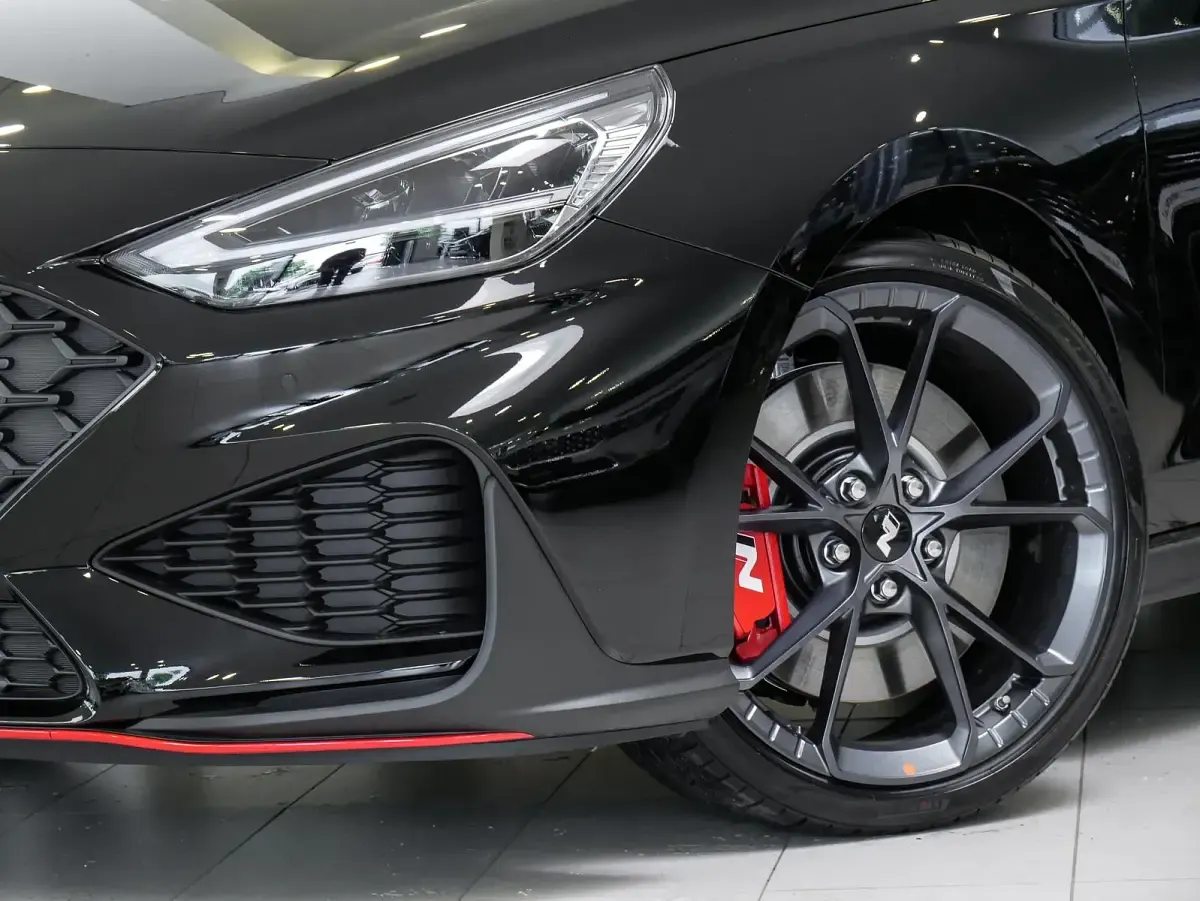 Gebraucht Hyundai i30 N Performance 280 PS (205 kW) 2024 Abyss black / mic Limousine
