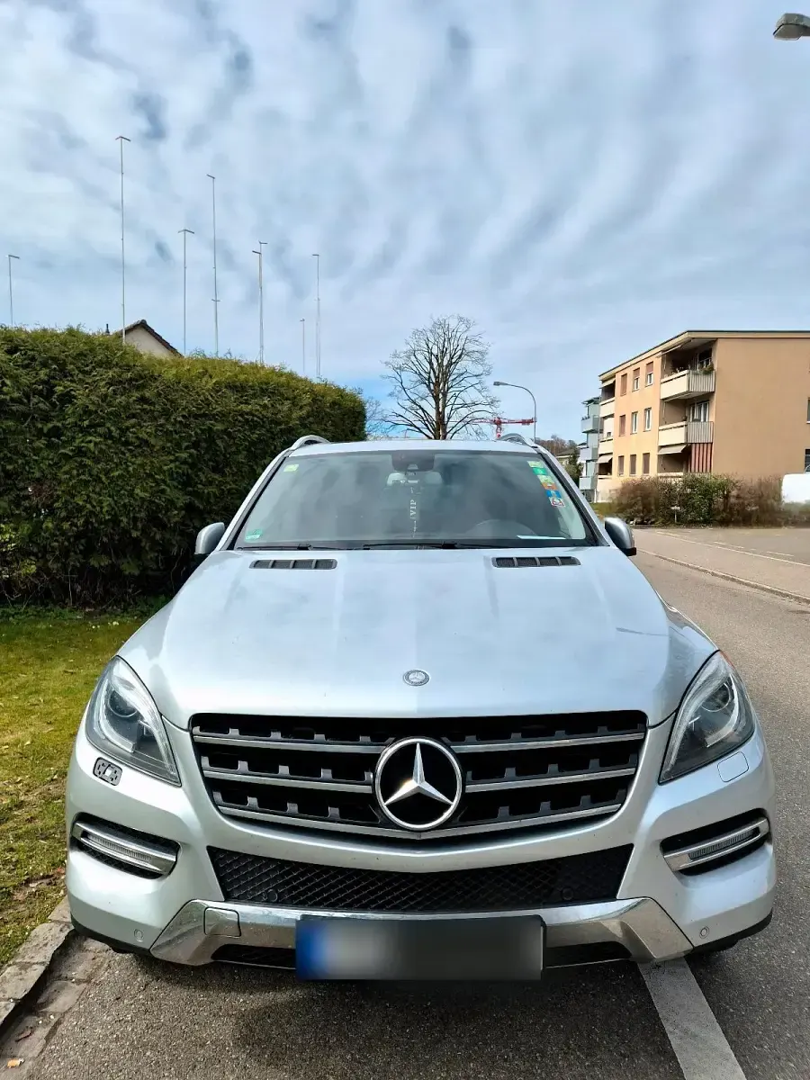 Gebraucht Mercedes ML350 258 PS (189 kW) 2012 Silber SUV