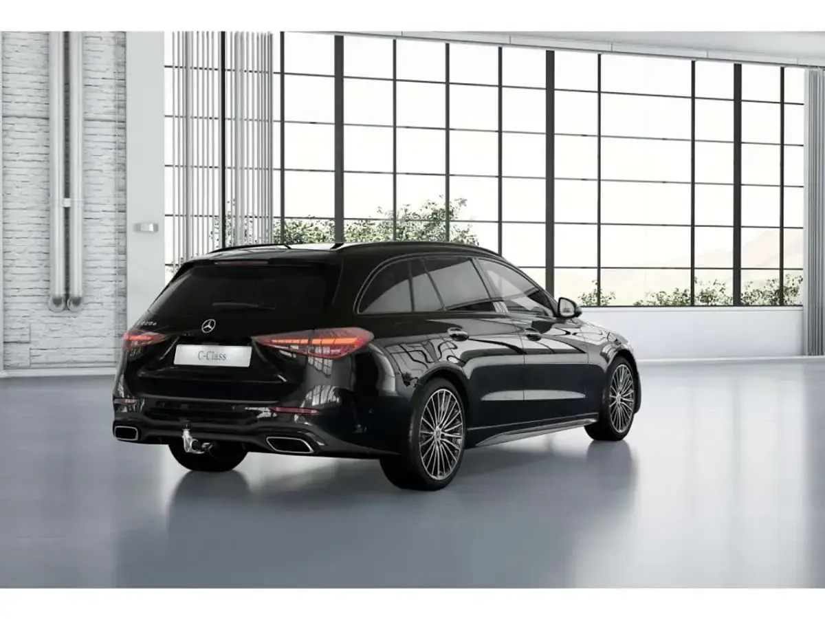 Gebraucht Mercedes C220 AMG 197 PS (144 kW) 2025 Schwarz Limousine