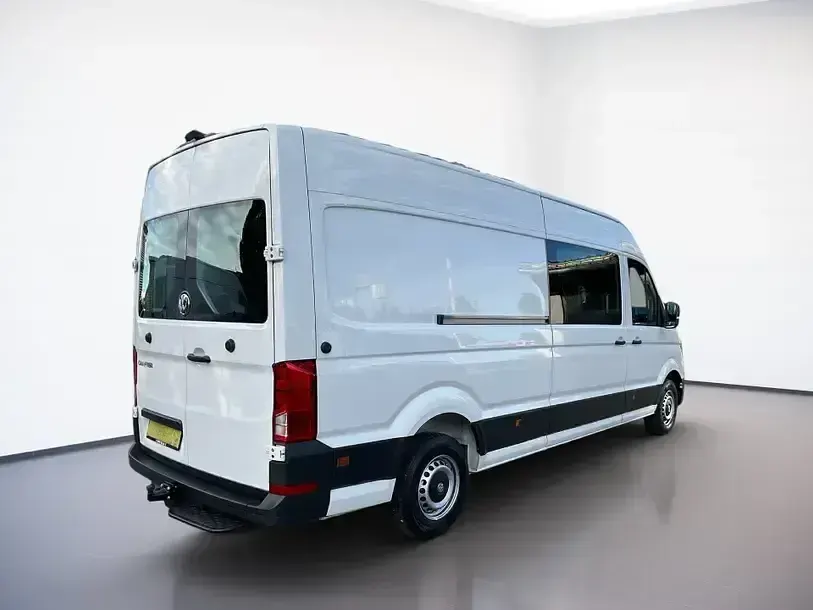 Gebraucht VW Crafter 177 PS (130 kW) 2024 Weiss Van