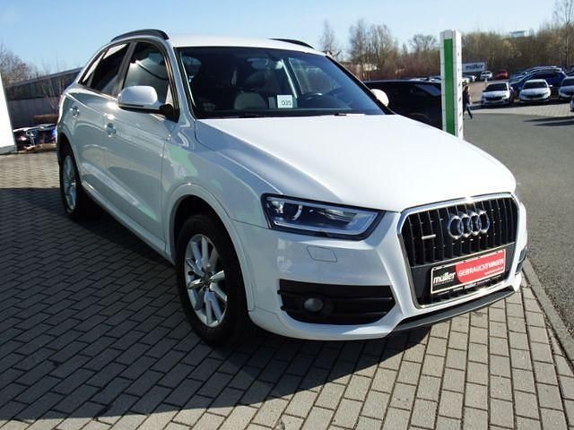 Gebraucht Audi Q3 Advanced 140 PS (102 kW) 2013 Weiß (gletscherweiss) SUV