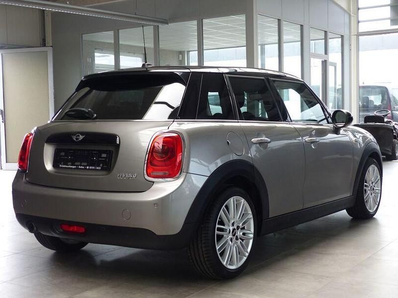 Gebraucht Mini Cooper Chili 136 PS (100 kW) 2017 Grau Kleinwagen