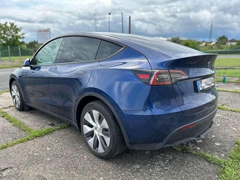 Gebraucht Tesla Model Y 189 kW (258 PS) 2024 Blau SUV