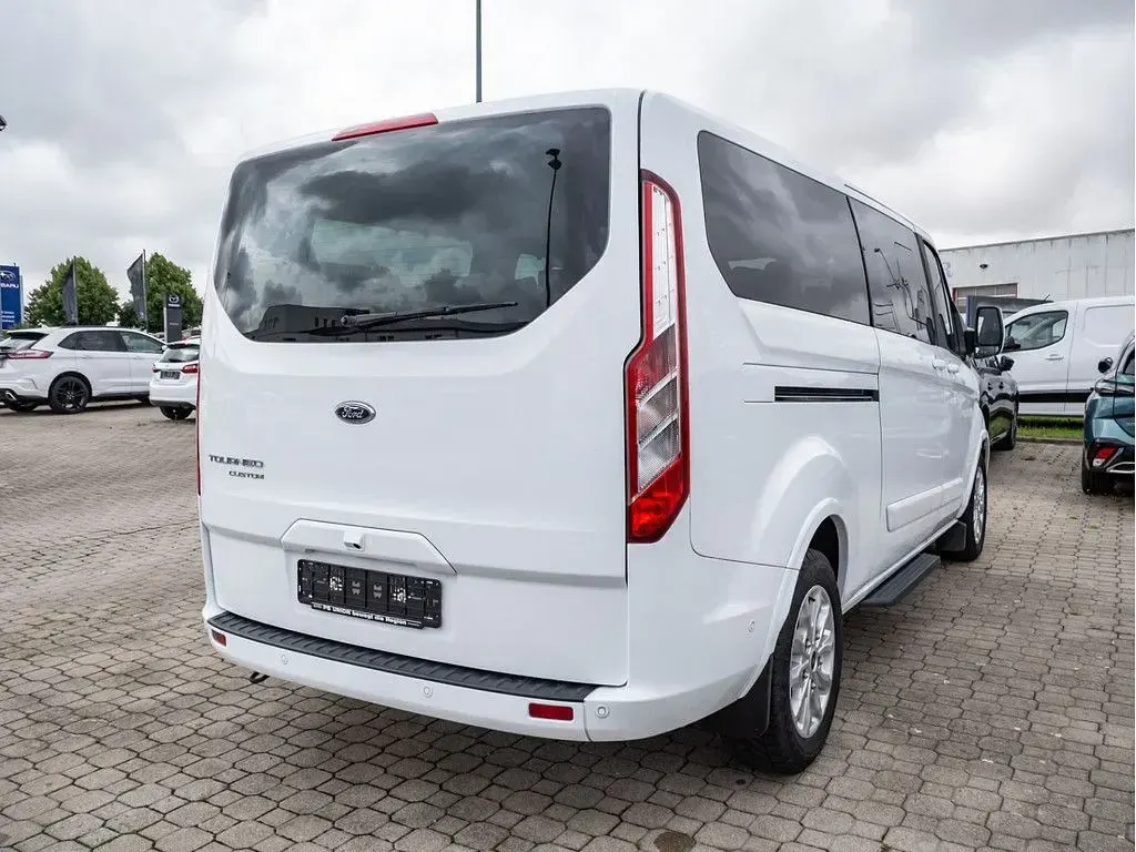 Gebraucht Ford Tourneo Titanium X 150 PS (110 kW) 2022 Frozen white Van / Kleinbus