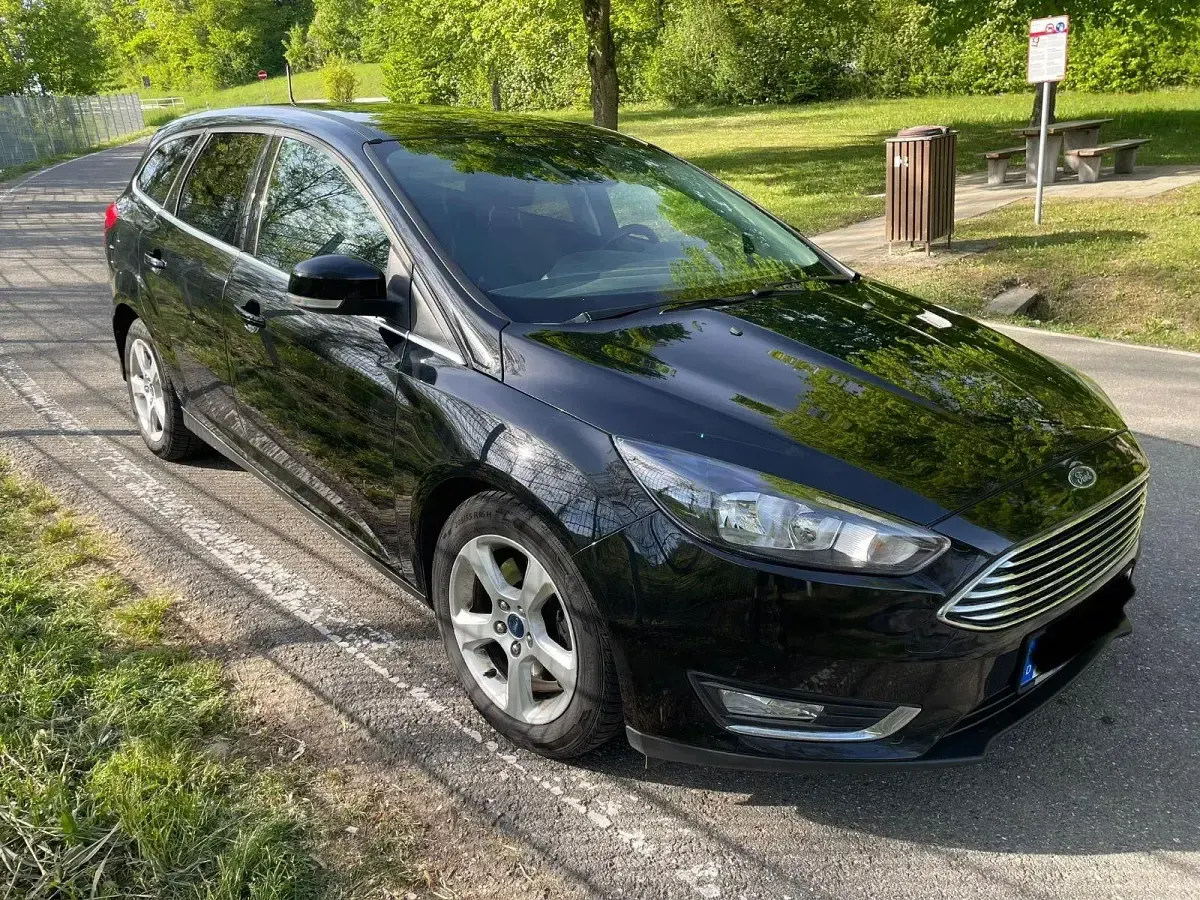 Gebraucht Ford Focus Titanium 150 PS (110 kW) 2017 Schwarz Kombi