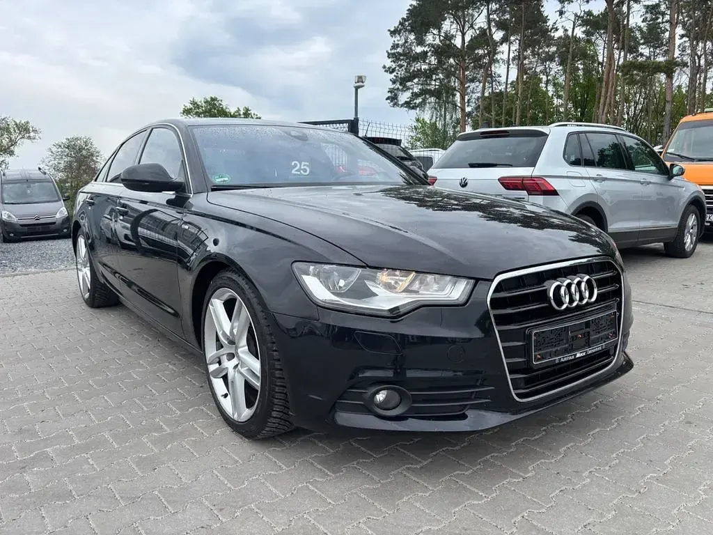 Używany Audi A6 S-Line 204 KM (150 kW) 2012 Czarny Sedan/Limuzyna