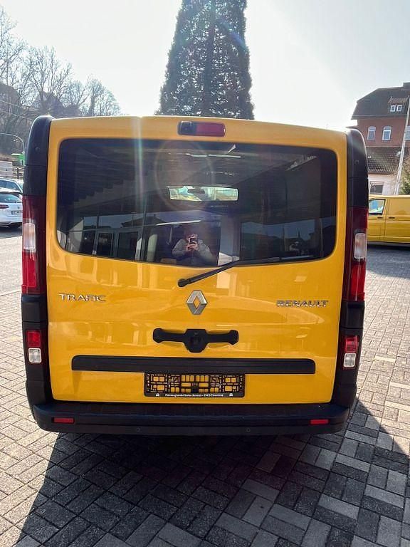 Gebraucht Renault Trafic 120 PS (88 kW) 2020 Van / Kleinbus
