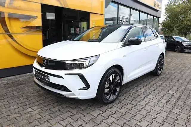 Gebraucht Opel Grandland X Elegance 131 PS (96 kW) 2023 Weiss SUV