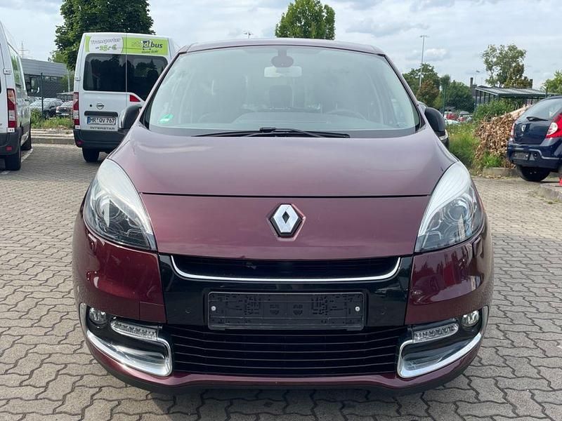 Gebraucht Renault Scénic III Bose Edition 131 PS (96 kW) 2012 Rot Van / Kleinbus