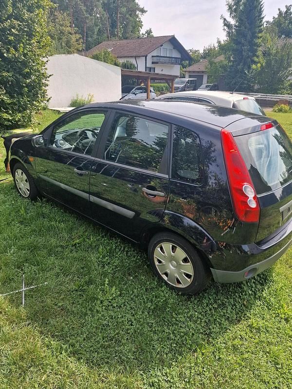 Gebraucht Ford Fiesta 2008 Blau Kleinwagen