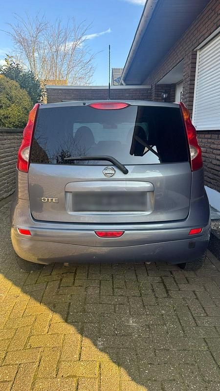 Gebraucht Nissan Note 88 PS (64 kW) 2007 Silber Kleinwagen