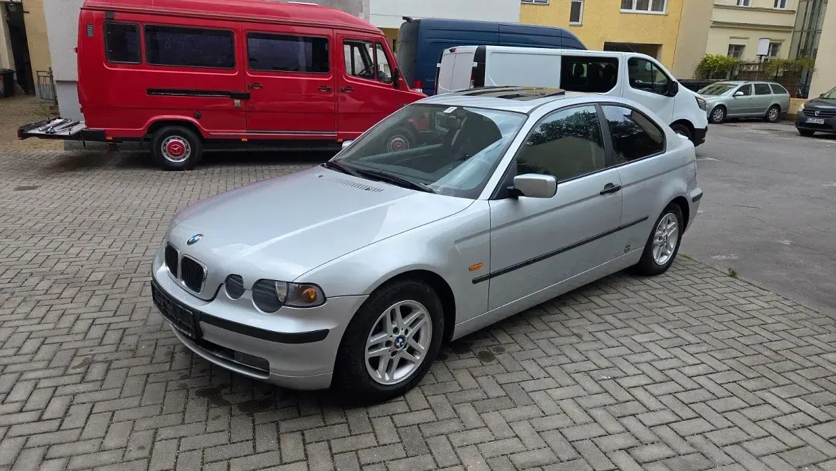 Gebraucht BMW 316 116 PS (85 kW) 2002 Silber Limousine