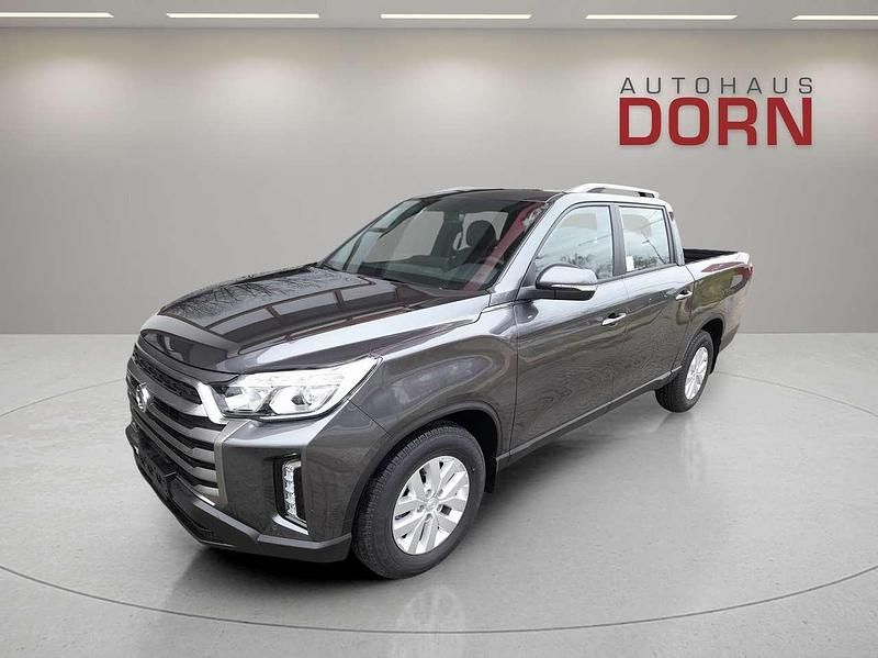 Grau Gebraucht 2025 Ssangyong Musso Sapphire SUV | 39.590 € (Etwas zu teuer) - Bild 1/4