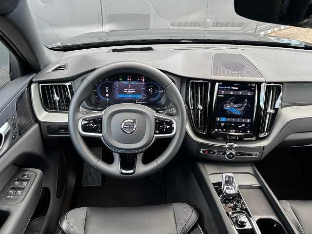 Gebraucht Volvo XC60 335 PS (246 kW) 2024 SUV
