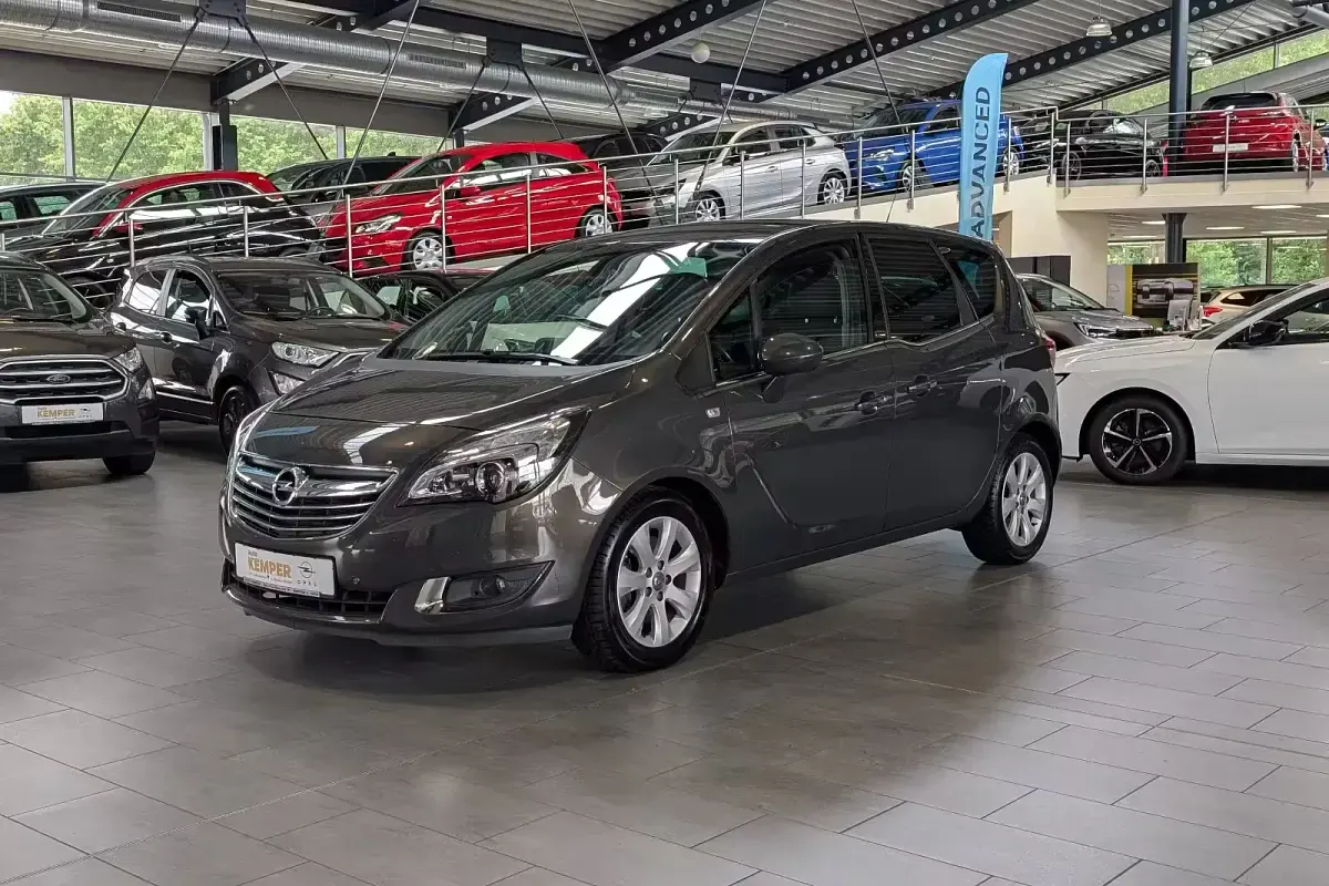 Gebraucht Opel Meriva Innovation 140 PS (102 kW) 2017 Grau metallic Van / Kleinbus