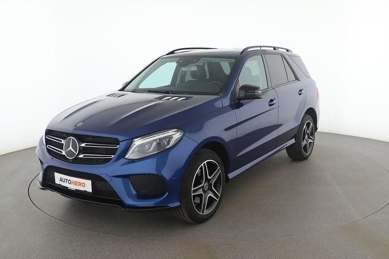 Blau Gebraucht 2018 Mercedes GLE350 AMG line SUV | 39.590 € (Fairer Preis) - Bild 1/3