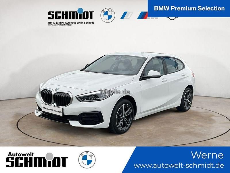 Weiß Gebraucht 2022 BMW 118 Sport Line Kleinwagen | 21.190 € (Fairer Preis) - Bild 1/4