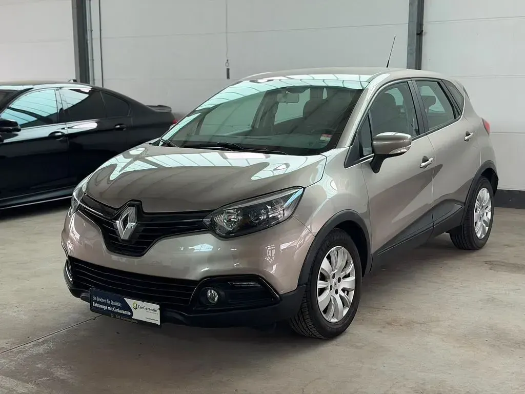 Gebraucht Renault Captur Dynamique 120 PS (88 kW) 2013 Braun SUV