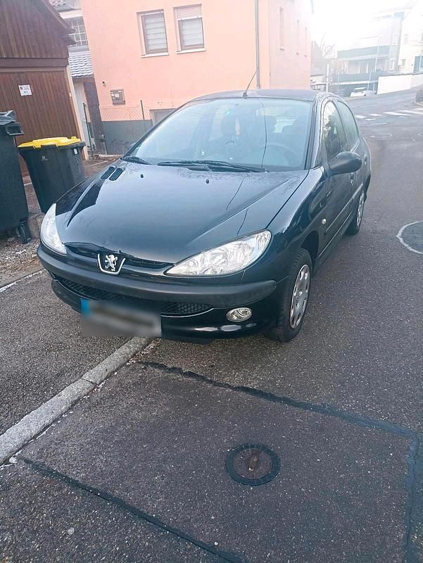Gebraucht Peugeot 206 70 PS (51 kW) 2008 Schwarz Kleinwagen