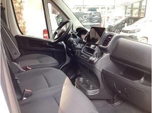Gebraucht Opel Movano 140 PS (102 kW) 2024 Weiß (lackierung weiss icy/typ aussenverkleidung sp) Van