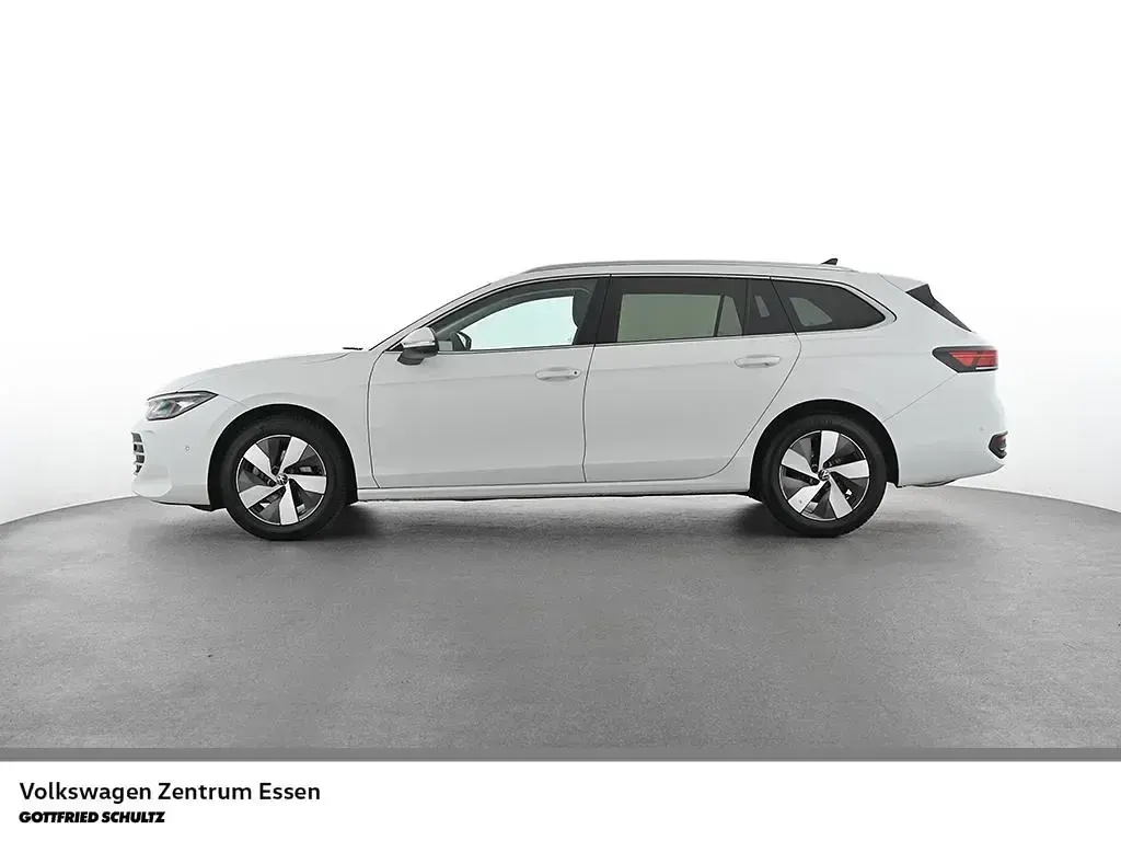 Gebraucht VW Passat Business 150 PS (110 kW) 2025 Weiss Kombi