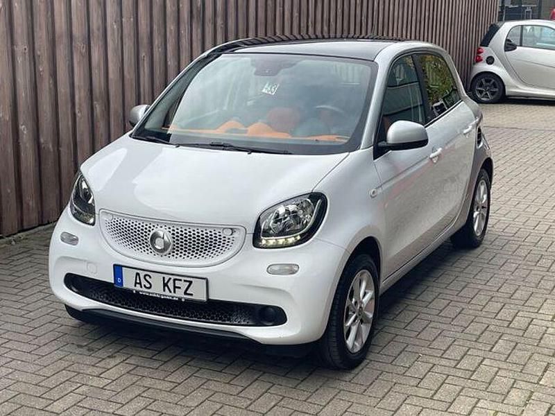 Silber Gebraucht 2014 Smart ForFour Passion Kleinwagen | 6.990 € (Etwas zu teuer) - Bild 1/4