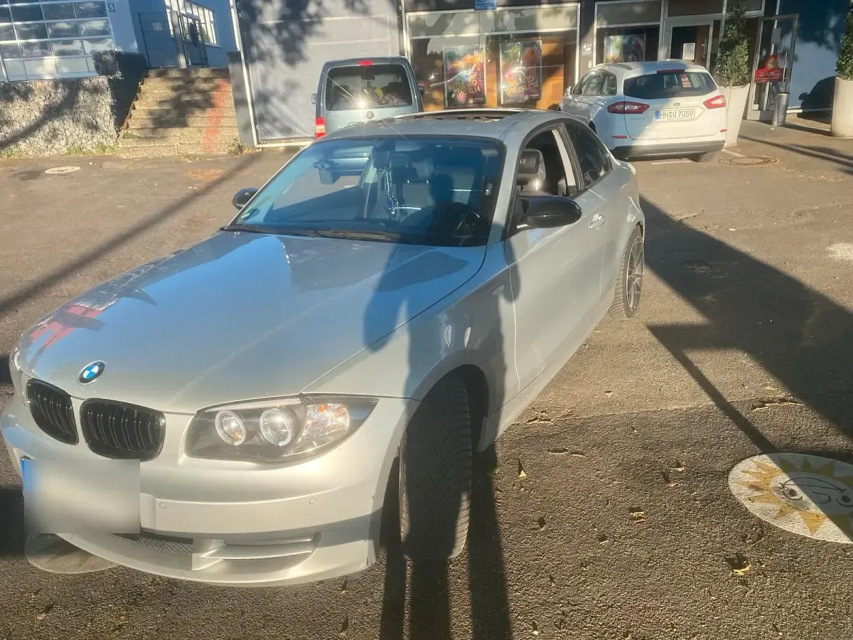 Gebraucht BMW 120 Coupé 177 PS (130 kW) 2009 Silber Coupé