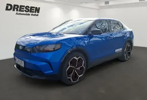 Second-hand Ford Capri Extended Range 250 kW (340 CP) 2026 Albastru SUV