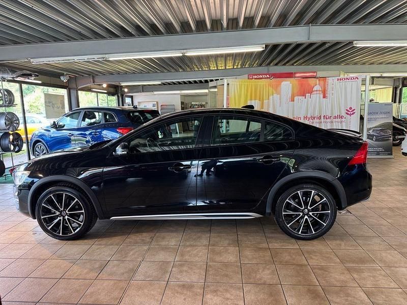 Gebraucht Volvo S60 CC 190 PS (139 kW) 2017 Schwarz Limousine