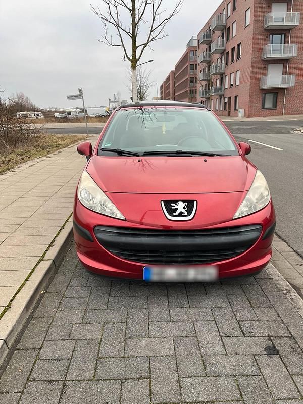 Rot Gebraucht 2007 Peugeot 207 Kleinwagen | 1.700 € (Guter Preis) - Bild 1/4