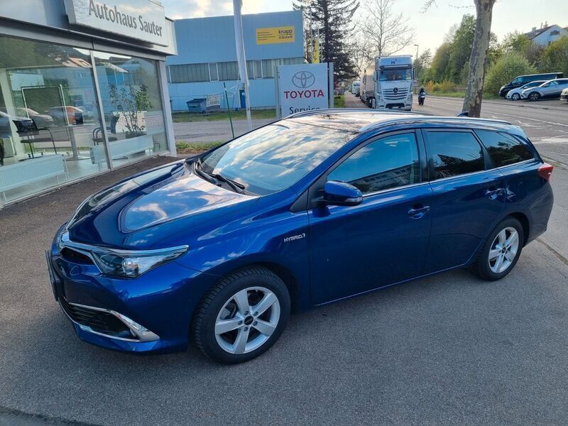 Blau Gebraucht 2016 Toyota Auris Touring Sports Executive Kombi | 13.100 € (Fairer Preis) - Bild 1/4