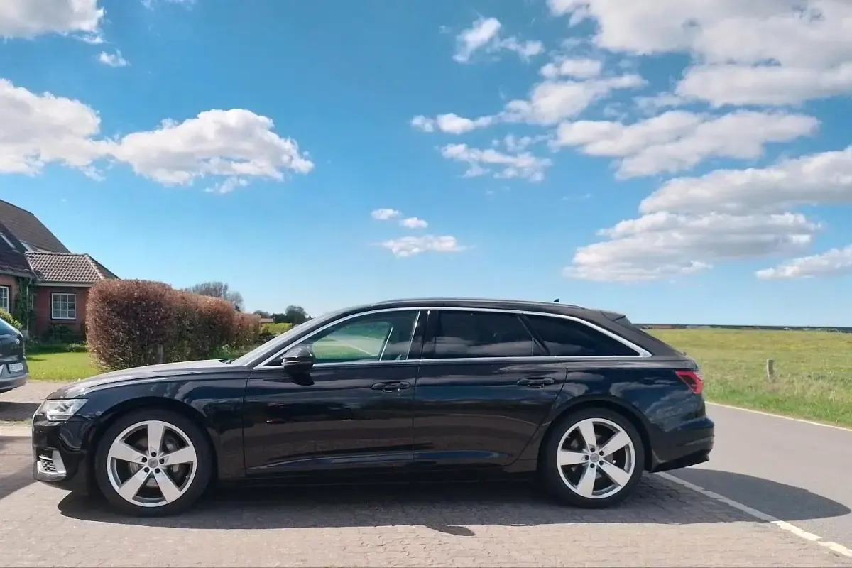 Second-hand Audi A6 Sport 231 CP (169 kW) 2019 Negru Break