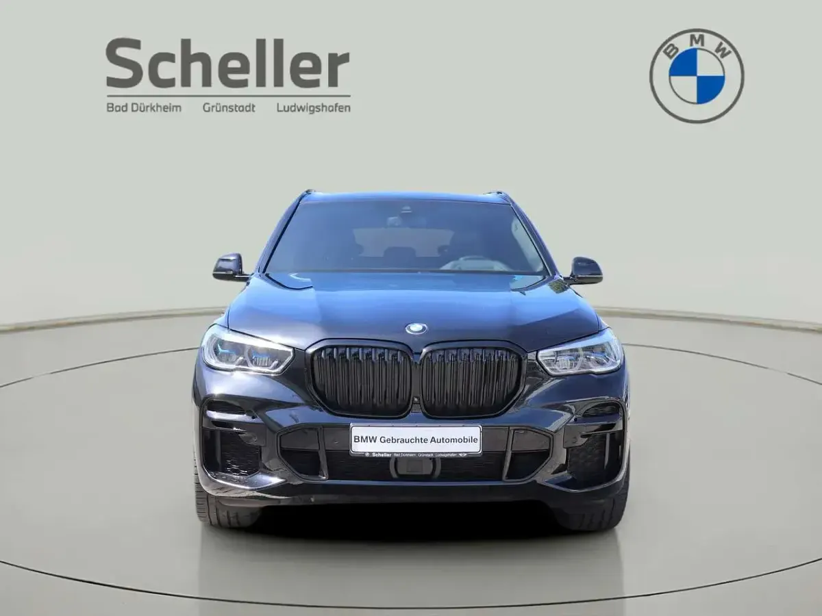 Gebraucht BMW X5 M Sport 340 PS (250 kW) 2023 Black sapphire SUV