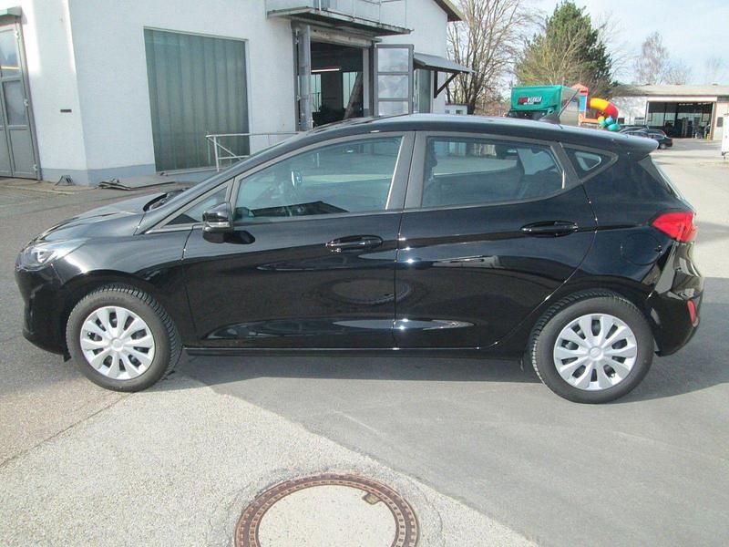 Gebraucht Ford Fiesta Cool & Connect 101 PS (74 kW) 2022 Schwarz Kleinwagen