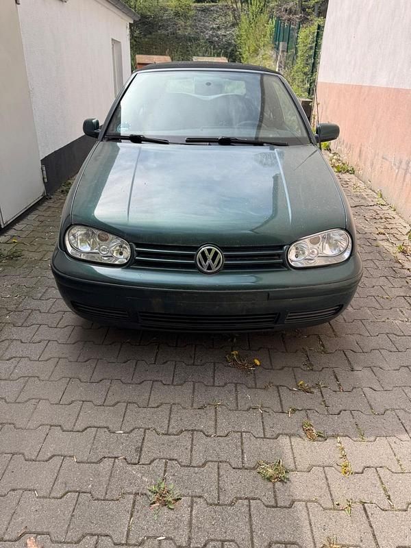 Gebraucht VW Golf Cabriolet 101 PS (74 kW) 1998 Grün Cabrio