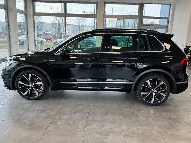 Gebraucht VW Tiguan Life 265 PS (194 kW) 2021 Silber SUV
