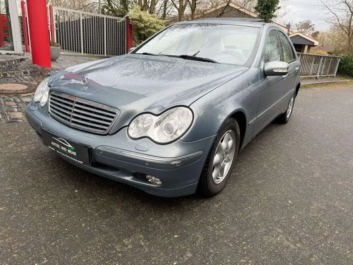 Gebraucht Mercedes C180 143 PS (105 kW) 2004 Other Limousine