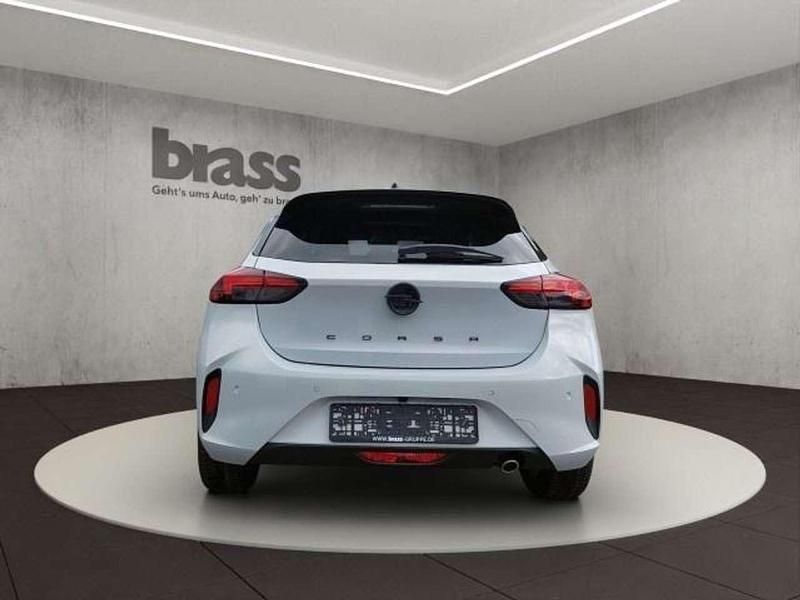 Gebraucht Opel Corsa 101 PS (74 kW) 2025 Kontur weiß (metallic) Limousine