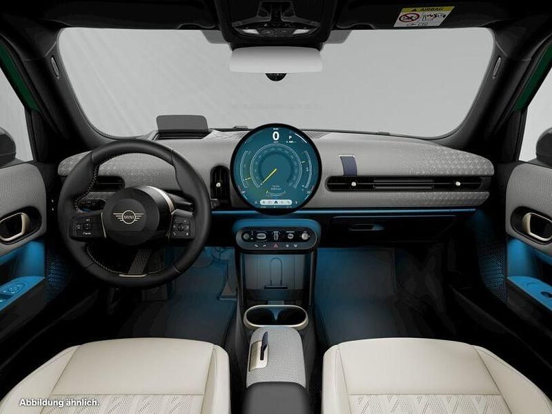 Gebraucht Mini Cooper 156 PS (114 kW) 2024 British racing green iv metallic Kleinwagen