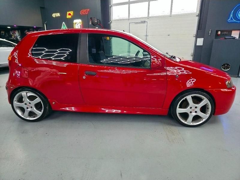 Gebraucht Fiat Punto Abarth 131 PS (96 kW) 2000 Rot Kleinwagen