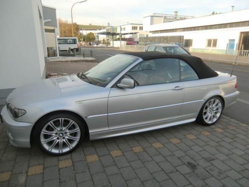 Gebraucht BMW 330 Cabriolet Sport Line 231 PS (169 kW) 2006 Silber Cabrio