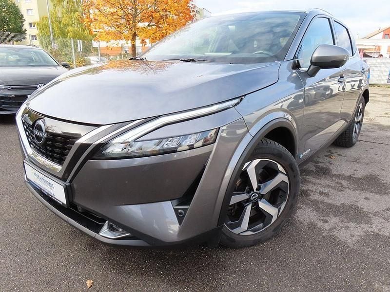 Grau Gebraucht 2023 Nissan Qashqai 360º SUV | 22.498 € (Guter Preis) - Bild 1/4
