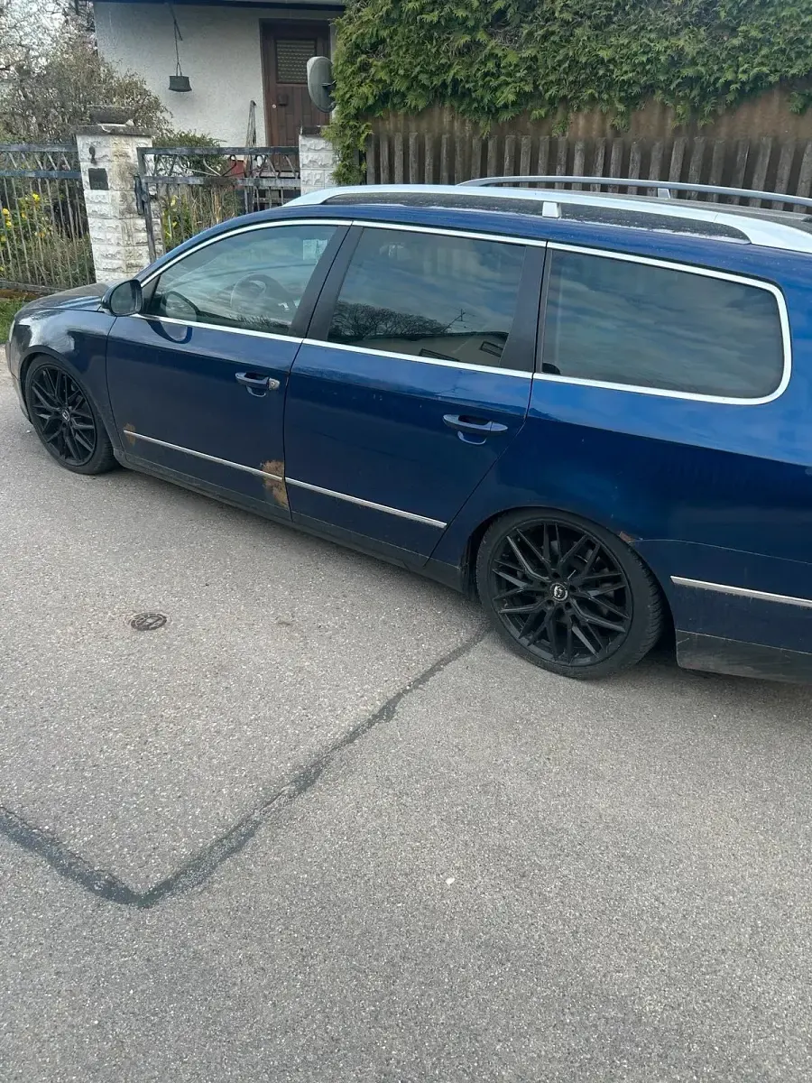 Gebraucht VW Passat 250 PS (183 kW) 2005 Blau Kombi